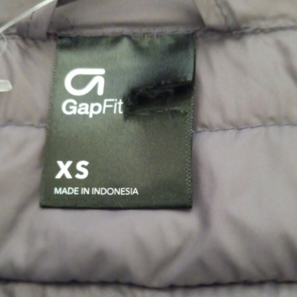 GAP Women’s Puffer Jacket XS Gray Quilted 1/2 Zip PrimaLoft Lightweight - Picture 8 of 11